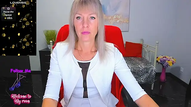 Anita Tayson online show from 10-26-25, 07:14