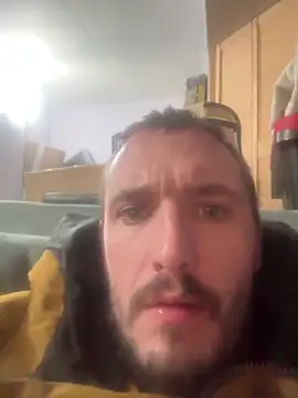 Snapshot of Tbone3390 chatting on 12-15-25, 08:02 Tbone3390 online show from 12-15-25, 08:02