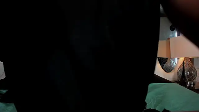 ALAN SANTHOS online show from 10-16-25, 04:57