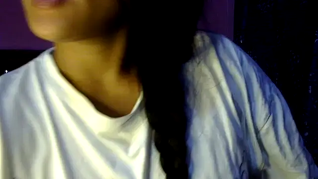 Snapshot of charming_karishma chatting on 11-23-25, 03:56 charming karishma online show from 11-23-25, 03:56