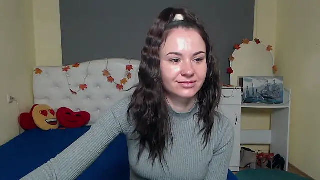 KaraCriegs online show from 11-15-25, 06:26