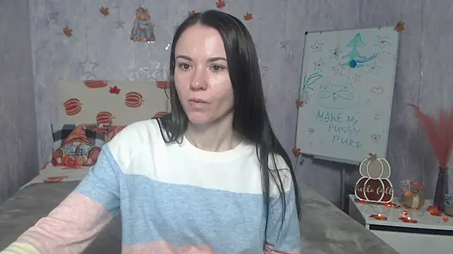 KaraCriegs online show from 11-29-25, 07:17