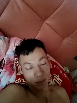 Snapshot of Xpj123 chatting on 03-18-25, 02:15 Xpj123 online show from 03-18-25, 02:15