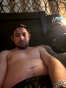 Snapshot of caliguy37 chatting on 12-04-24, 05:33 caliguy37 online show from 12-04-24, 05:33