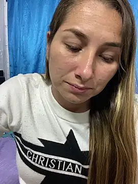 Iris love18 online show from 01-25-25, 04:23