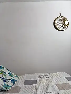 Iris love18 online show from 11-09-25, 12:25