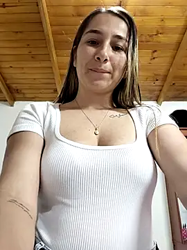 Iris love18 online show from 01-31-26, 10:52