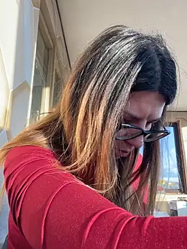 NadiraNoor online show from 10-12-25, 02:49