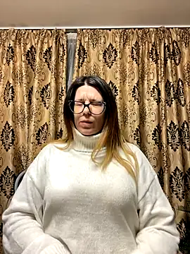 NadiraNoor online show from 10-15-25, 09:15