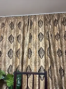 NadiraNoor online show from 11-25-25, 04:12