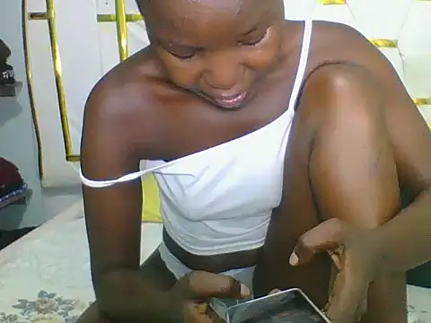 Snapshot of Creamy_Hotpussy25 chatting on 03-11-25, 04:07 Creamy Hotpussy25 online show from 03-11-25, 04:07