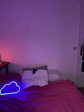 milkyhonybaby online show from 01-26-25, 11:39