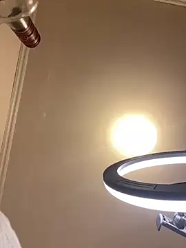 milkyhonybaby online show from 11-05-25, 03:06