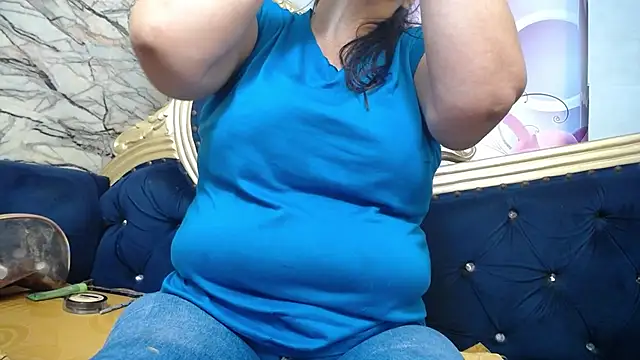 Snapshot of karito_mature17 chatting on 10-21-25, 11:11 karito mature17 online show from 10-21-25, 11:11