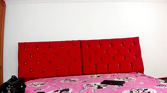 youlittle perverts online show from 09-16-25, 01:45