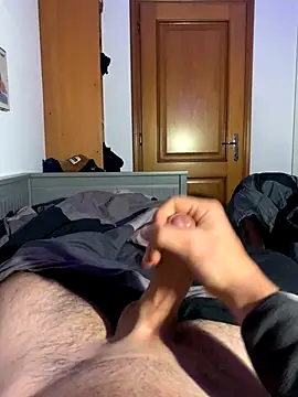 Edoboccia online show from 10-25-25, 02:30