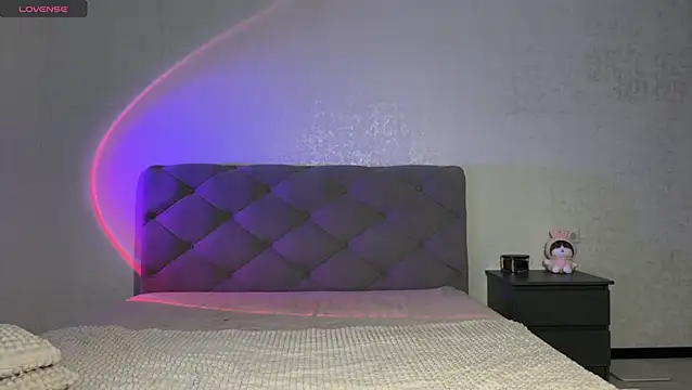 GracefulCharm online show from 10-09-25, 10:41