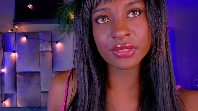 nahomi campbell online show from 10-14-25, 07:47