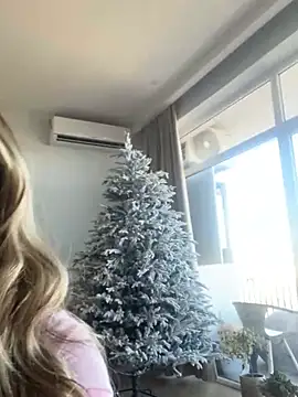 curvyflawless online show from 01-03-25, 08:54