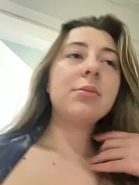 curvyflawless online show from 01-14-25, 12:03