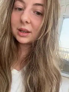 curvyflawless online show from 02-07-25, 11:56