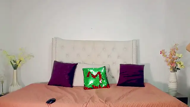 maria camilacms online show from 02-05-25, 01:15