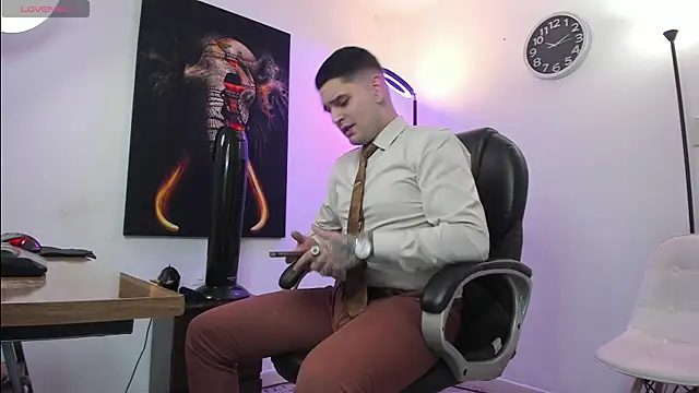 Nicolas Fellener online show from 11-06-25, 04:02