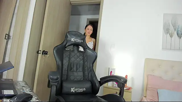 Snapshot of brenda_x_69 chatting on 01-12-26, 11:54 brenda x 69 online show from 01-12-26, 11:54