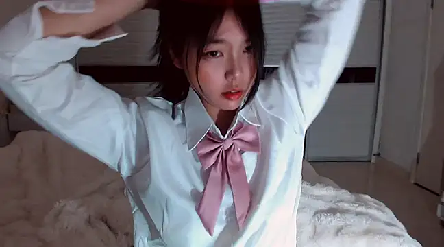 Snapshot of -Lucky_Girl chatting on 01-17-25, 03:11 -Lucky Girl online show from 01-17-25, 03:11