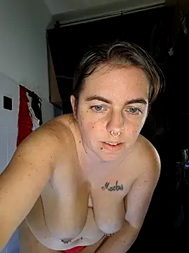 Jassiundich2 online show from 11-30-25, 09:41