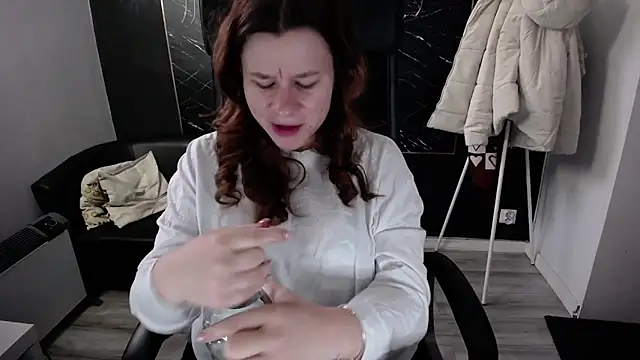 littleviki7 online show from 01-07-26, 08:17