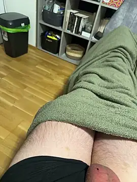 Snapshot of donhuan14 chatting on 12-31-24, 03:34 donhuan14 online show from 12-31-24, 03:34