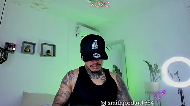 JordanSmiith  online show from 01-12-25, 02:24