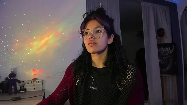 Snapshot of witchviolet chatting on 02-17-25, 11:42 witchviolet online show from 02-17-25, 11:42