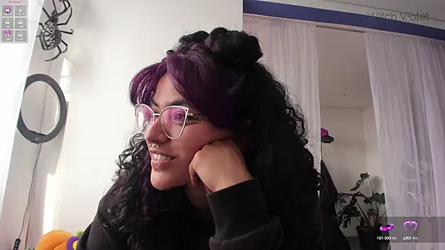 Snapshot of witchviolet chatting on 03-13-25, 08:43 witchviolet online show from 03-13-25, 08:43