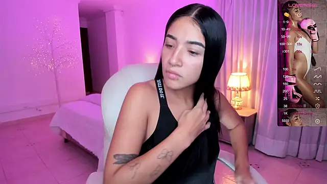 Antonella Grayy online show from 01-13-25, 10:58