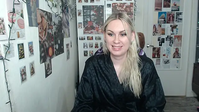 CapriScorpion online show from 12-17-24, 02:11