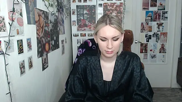 CapriScorpion online show from 12-19-24, 09:40