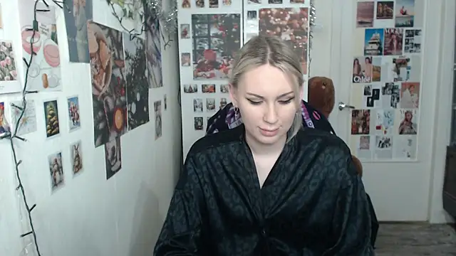 CapriScorpion online show from 12-21-24, 10:28