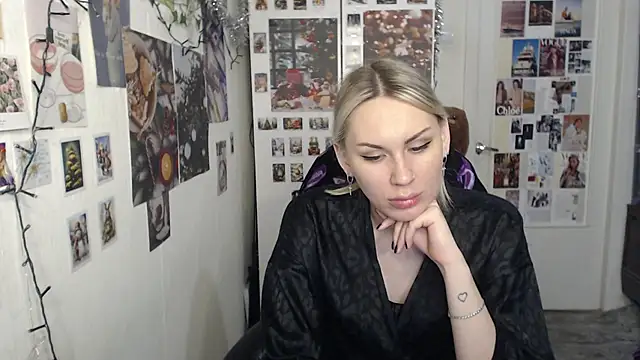 CapriScorpion online show from 12-22-24, 10:28