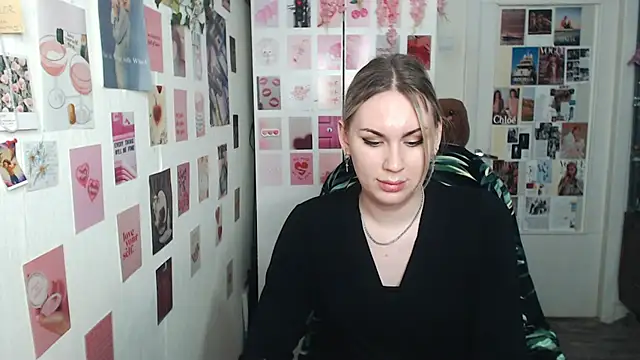 CapriScorpion online show from 03-12-25, 04:35