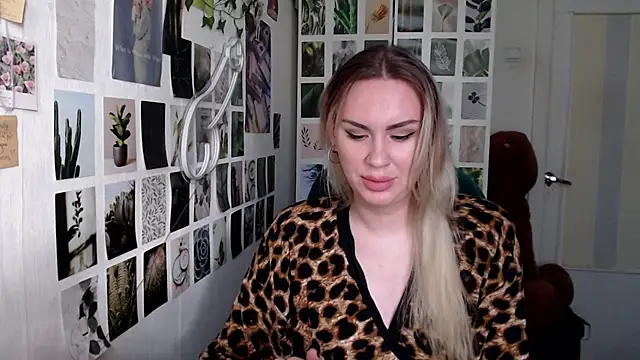 CapriScorpion online show from 09-25-25, 11:25