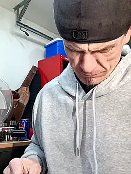 Snapshot of ironwood420 chatting on 12-18-24, 12:07 ironwood420 online show from 12-18-24, 12:07