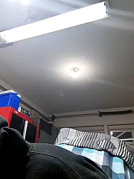 Snapshot of ironwood420 chatting on 01-21-25, 01:43 ironwood420 online show from 01-21-25, 01:43