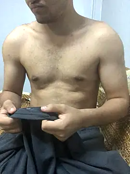 Snapshot of Arabian-B chatting on 10-24-25, 11:39 Arabian-B online show from 10-24-25, 11:39