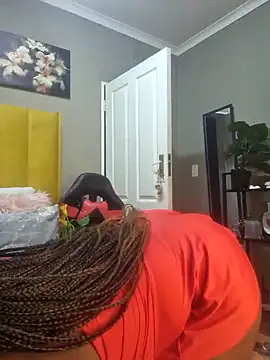 Bustygoddess32 online show from 12-31-24, 08:23