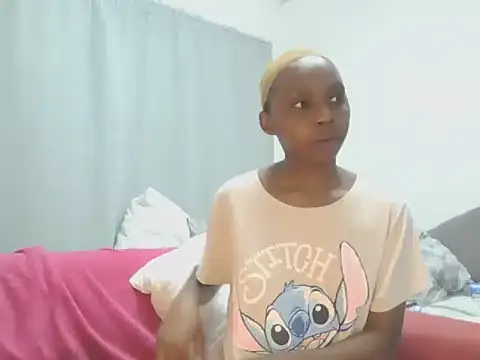 Snapshot of Sexxybella27 chatting on 02-05-26, 08:35 Sexxybella27 online show from 02-05-26, 08:35