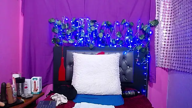 hazel 34 online show from 12-29-24, 12:41