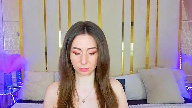 Snapshot of KimmmLi chatting on 04-04-26, 06:00 KimmmLi online show from 04-04-26, 06:00