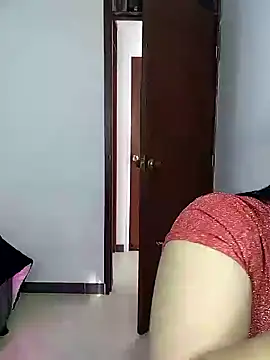 Snapshot of Charlotte_cutee18 chatting on 10-21-25, 07:58 Charlotte cutee18 online show from 10-21-25, 07:58